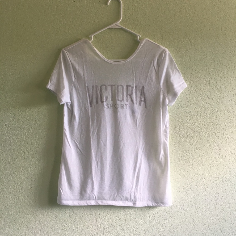 ‼️ Free w/ any purchase! ‼️ VS Sport Top — White